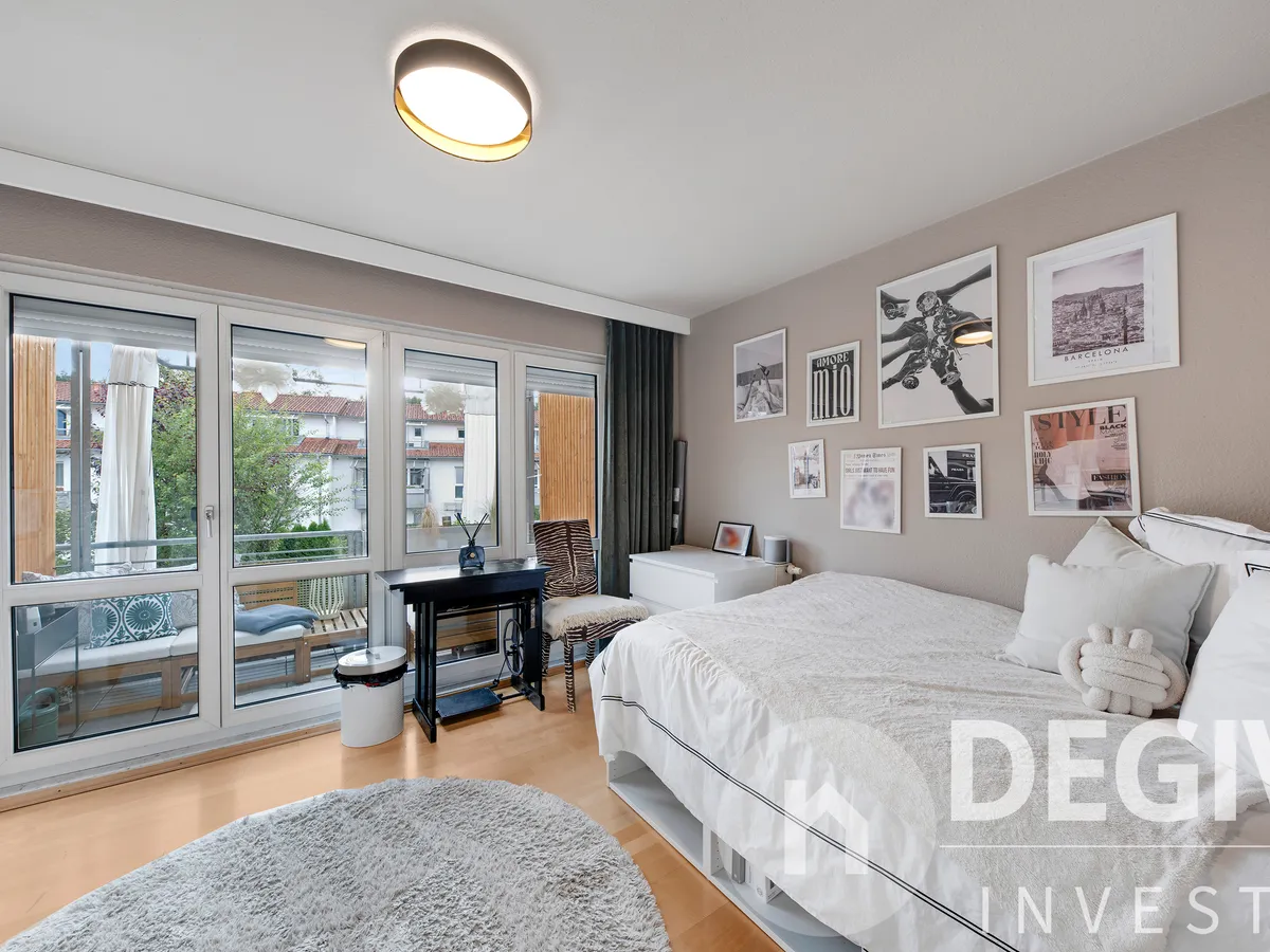  Wohnzimmer, Blick zur Terrasse