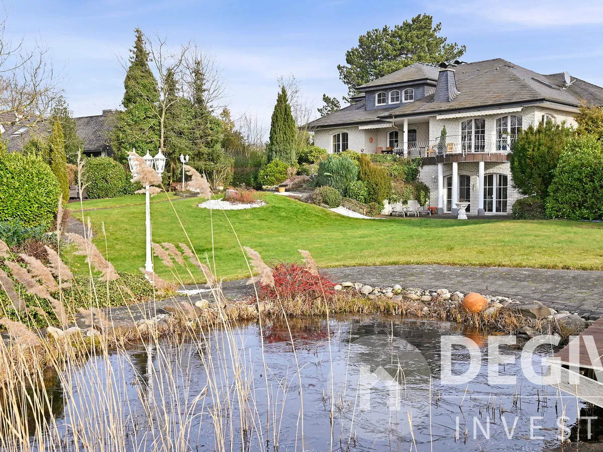 Gartenoase mit Teich