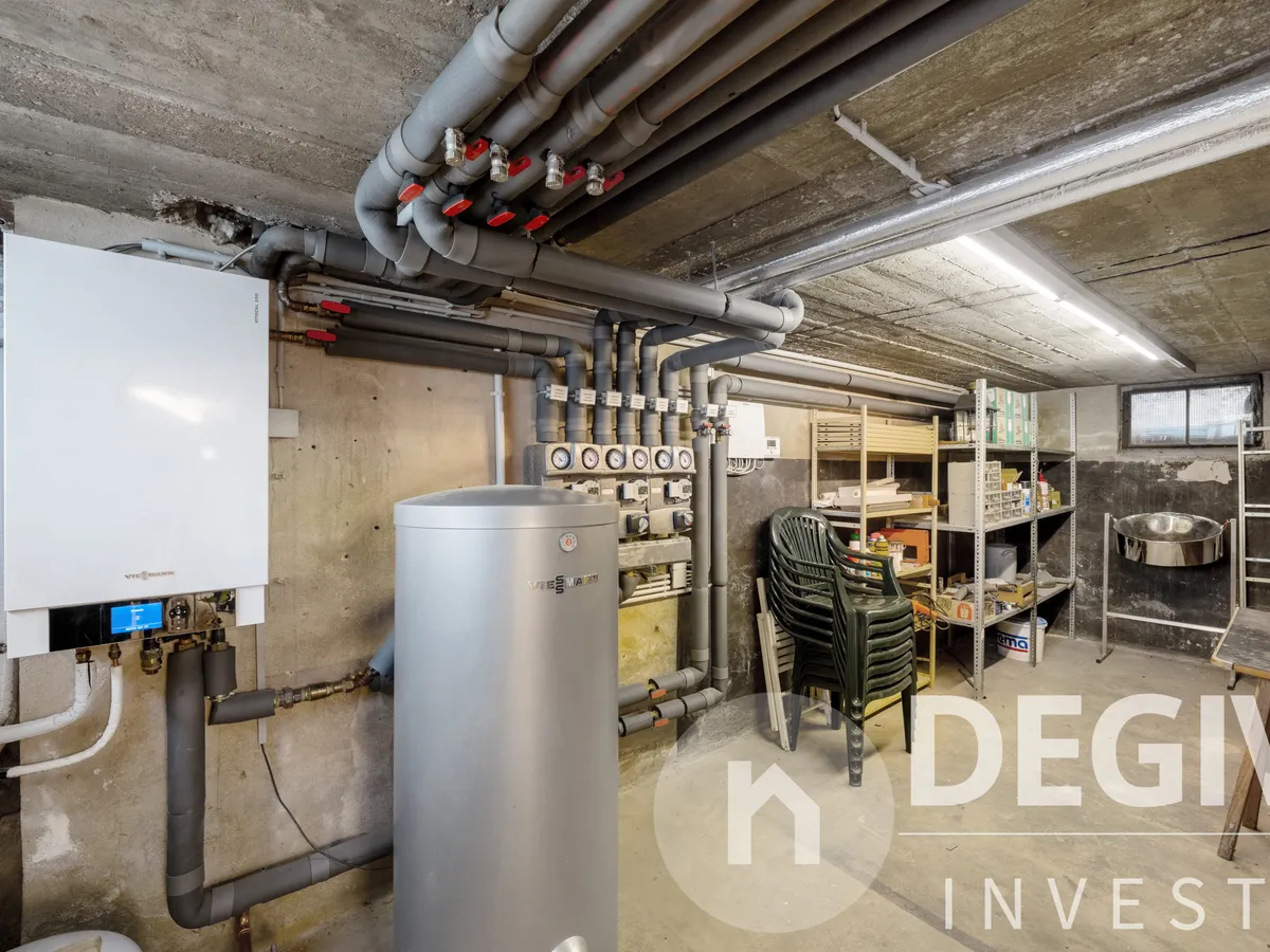 Heizungsraum mit Viessmann Gas-Zentralheizung