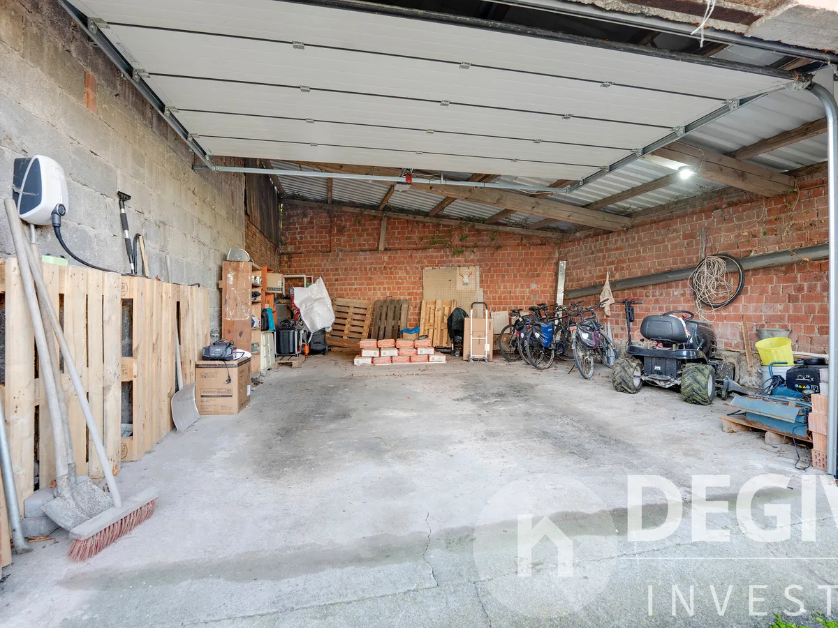 Großgarage mit 5 m Höhe