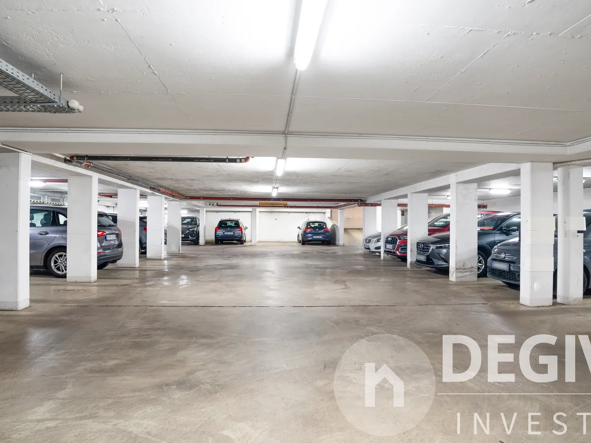 Tiefgaragenstellplatz