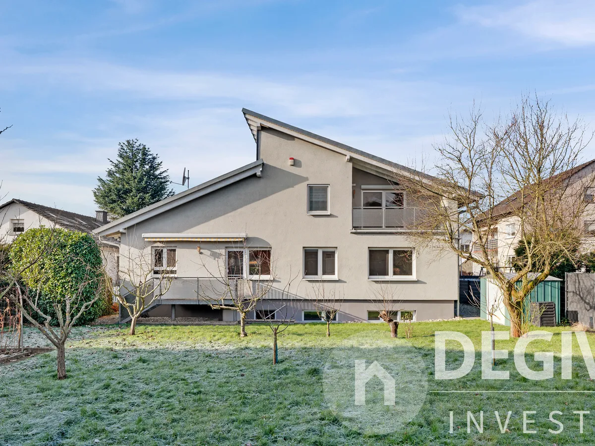 Garten – Rückansicht des Hauses 