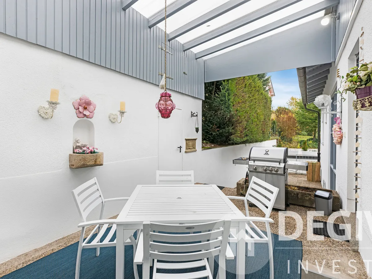 Großzügiger Außenbereich 