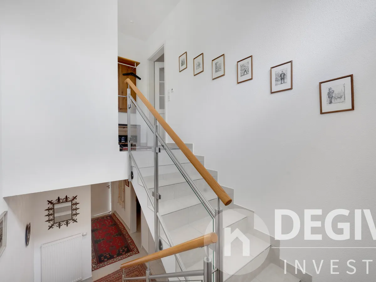 Treppe ins UG