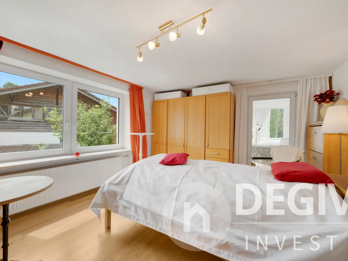 Schlafzimmer OG