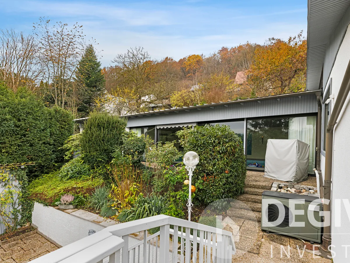 Wellness Bereich von außen