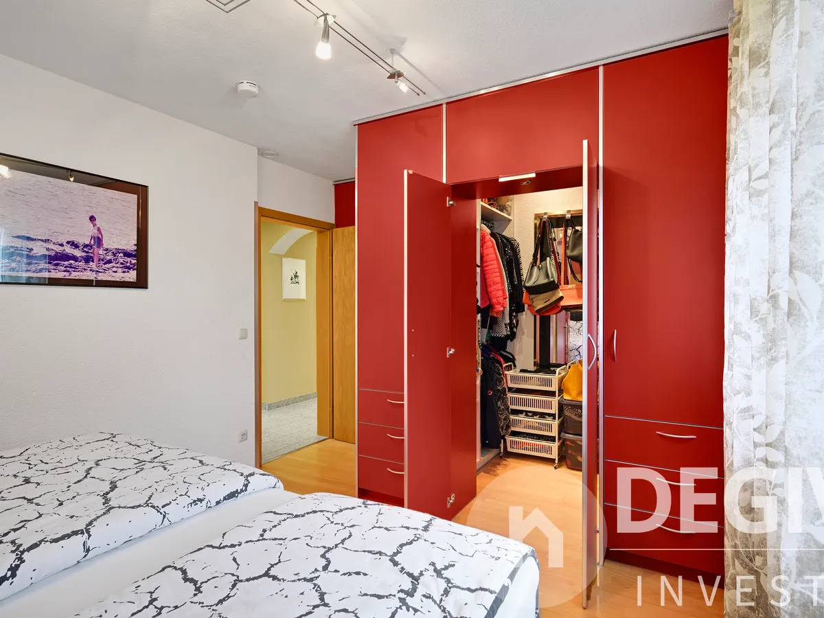 Schlafzimmer begehbarer Schrank