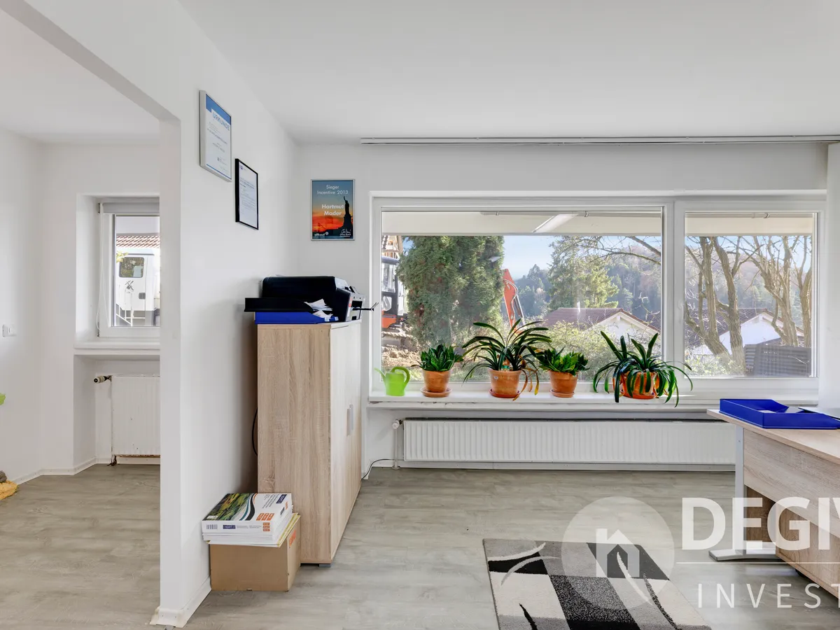 Büro im Untergeschoss