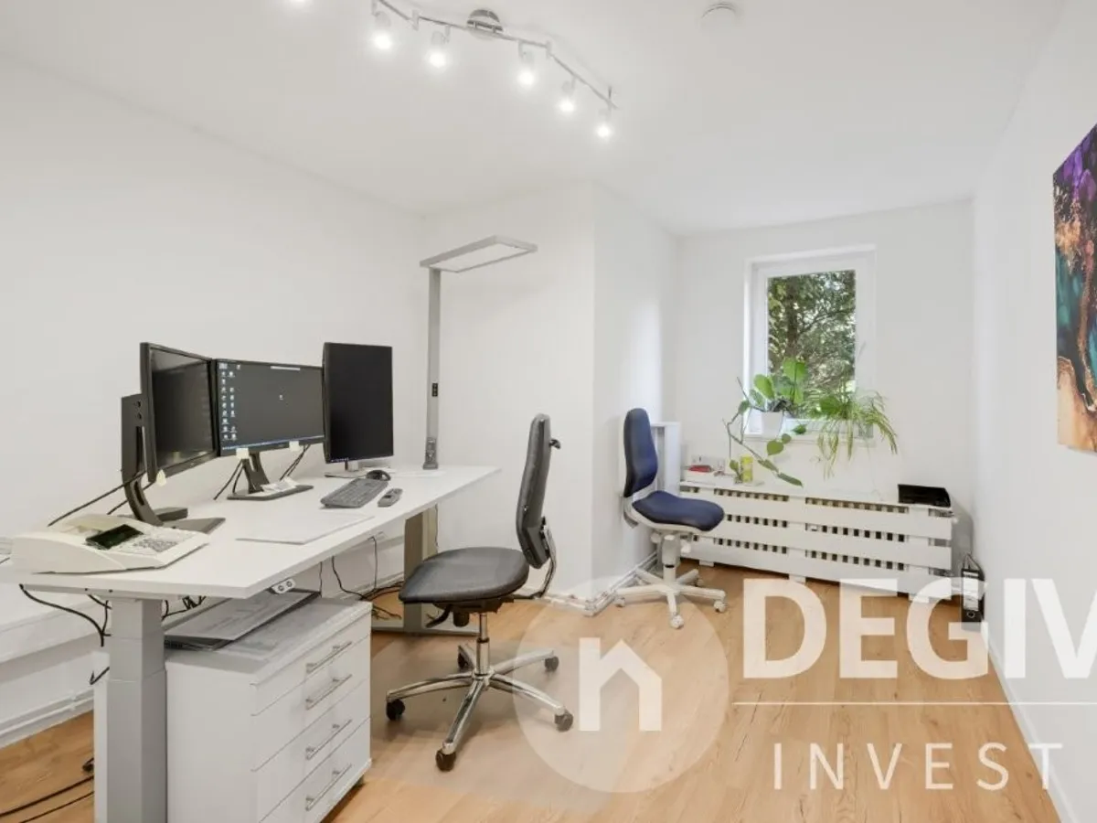 Büro 6