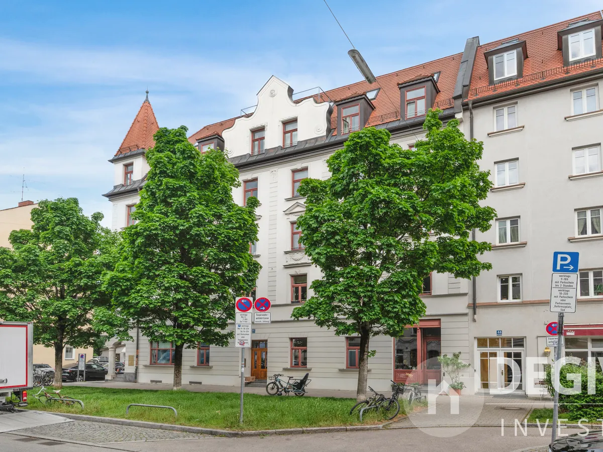 Straßenansicht