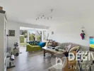 Wohnzimmer mit Blick in den Garten