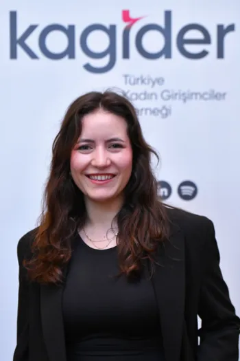 Kübra Çetin