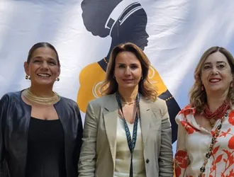 W20 TÜRKİYE DELEGELERİ ESRA BEZİRCİOĞLU, GÜLDEN TÜRKTAN ve YEŞİM SEVİĞ, W20 GÜNEY AFRİKA ZİRVESİ'NE KATILDI. 