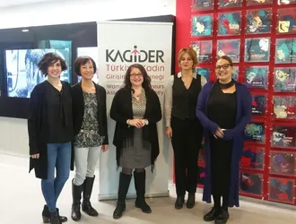 BerufsWege für Frauen Association's KAGIDER Visit