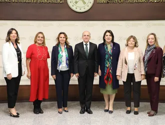 KAGİDER Heyeti T.C. Hazine ve Maliye Bakanı Sayın Mehmet Şimşek'i Makamında Ziyaret Etti.