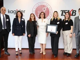Hayat Kimya, Yapı Merkezi Holding, Ulusoy Un, and Nemport have earned the Opportunity Equality Model (FEM) Certificate provided by KAGIDER. The certificate is awarded to companies that demonstrate a commitment to the equal opportunity principles in their human resources policies. We congratulate the companies on their achievements.