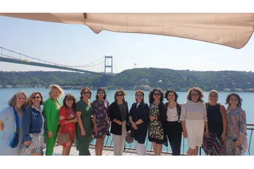 Yeşil